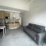 Santamira Street Apartment *