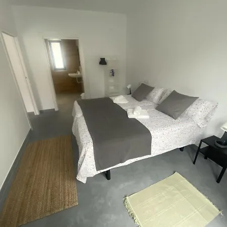 Santamira Street Apartment